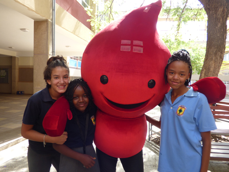 Blood-donation-group & school - paramedics